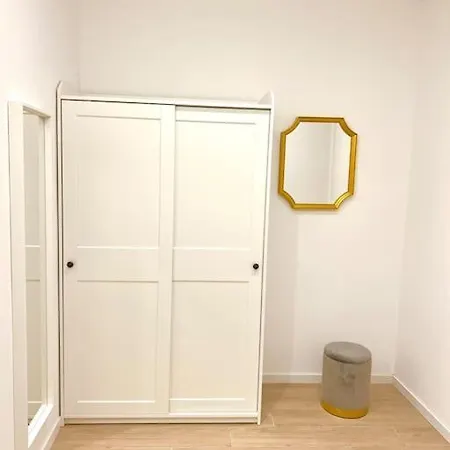 The Boutique House - Treasure Trove - Gold Milan
