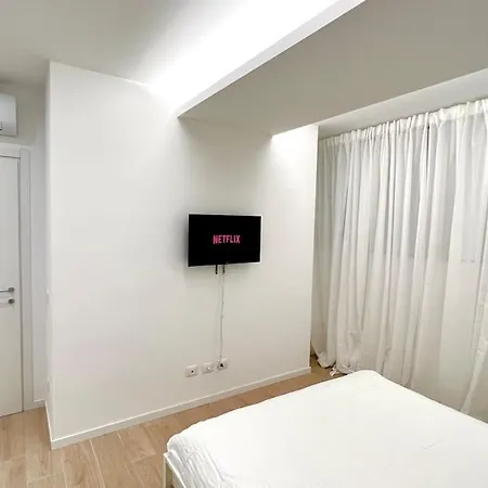The Boutique House - Treasure Trove - Gold Apartment Milan